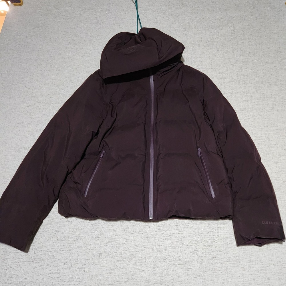 Lululemon Wunder Puff Jacket Women M Dark Purple Hooded Down Puffer Coat